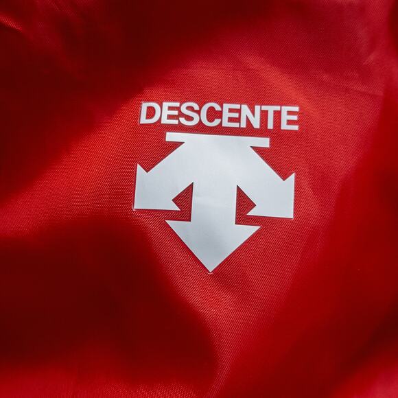 Descente Women’s Puffer Vest Gorpcore Athletic Minimalism Red Hooded Sz 6 NWOT - Picture 13 of 13